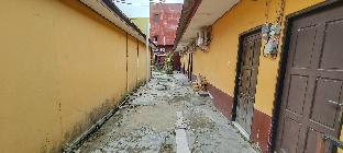 oyo 93295 wisma aluh ambak