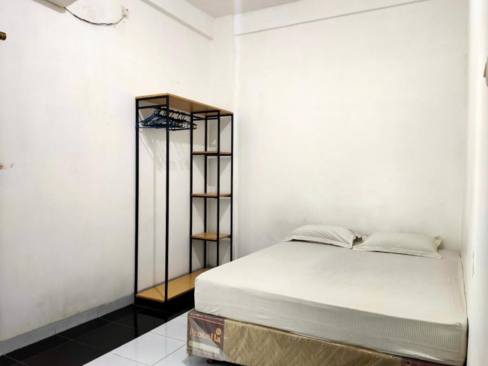 oyo 93295 wisma aluh ambak