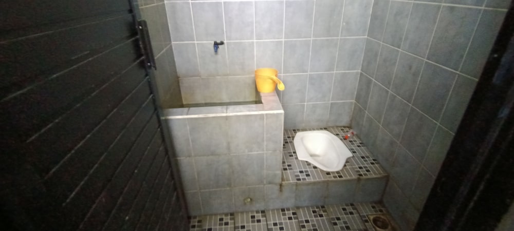 oyo 93295 wisma aluh ambak
