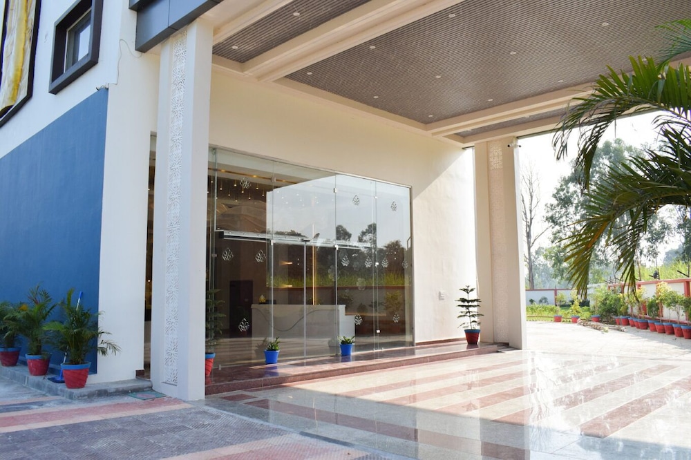 tulip inn shravasti