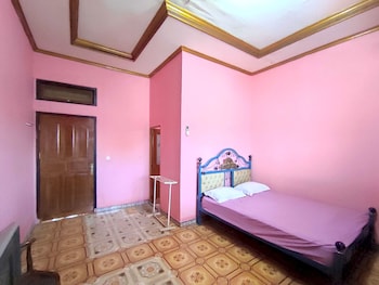 oyo 93299 homestay aqsa