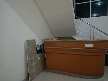 oyo 93309 mely homestay