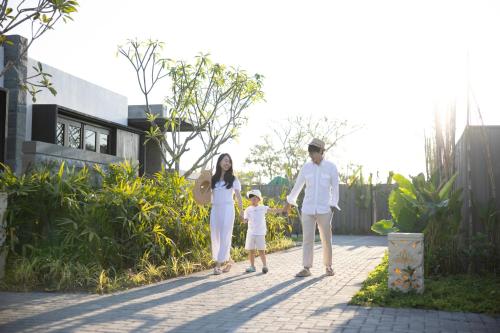 sumitra luxury villas a pramana experience