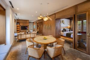 sumitra luxury villas a pramana experience