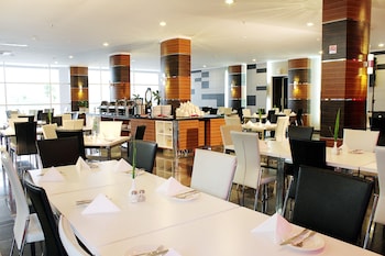 syariah hotel sentul