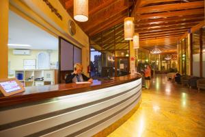 apartamentos monte feliz