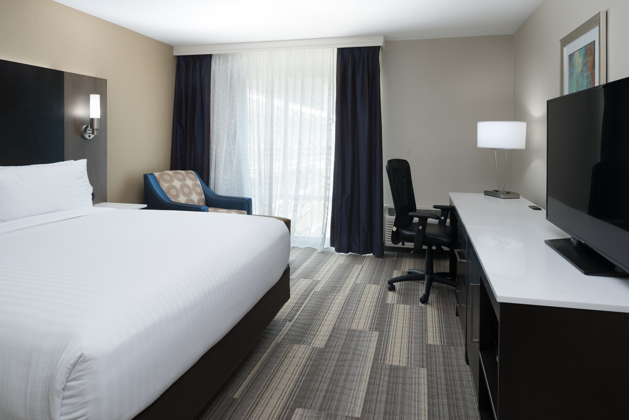 holiday inn express san diego downtown by ihg