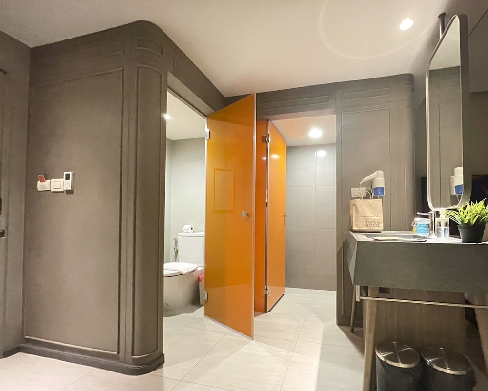 tinidee trendy bangkok khaosan