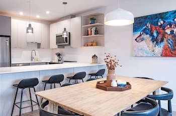 bluebird daze by revelstoke vacations