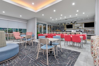 Home2 Suites By Hilton Paris,Rockwell>>Paris,3 star