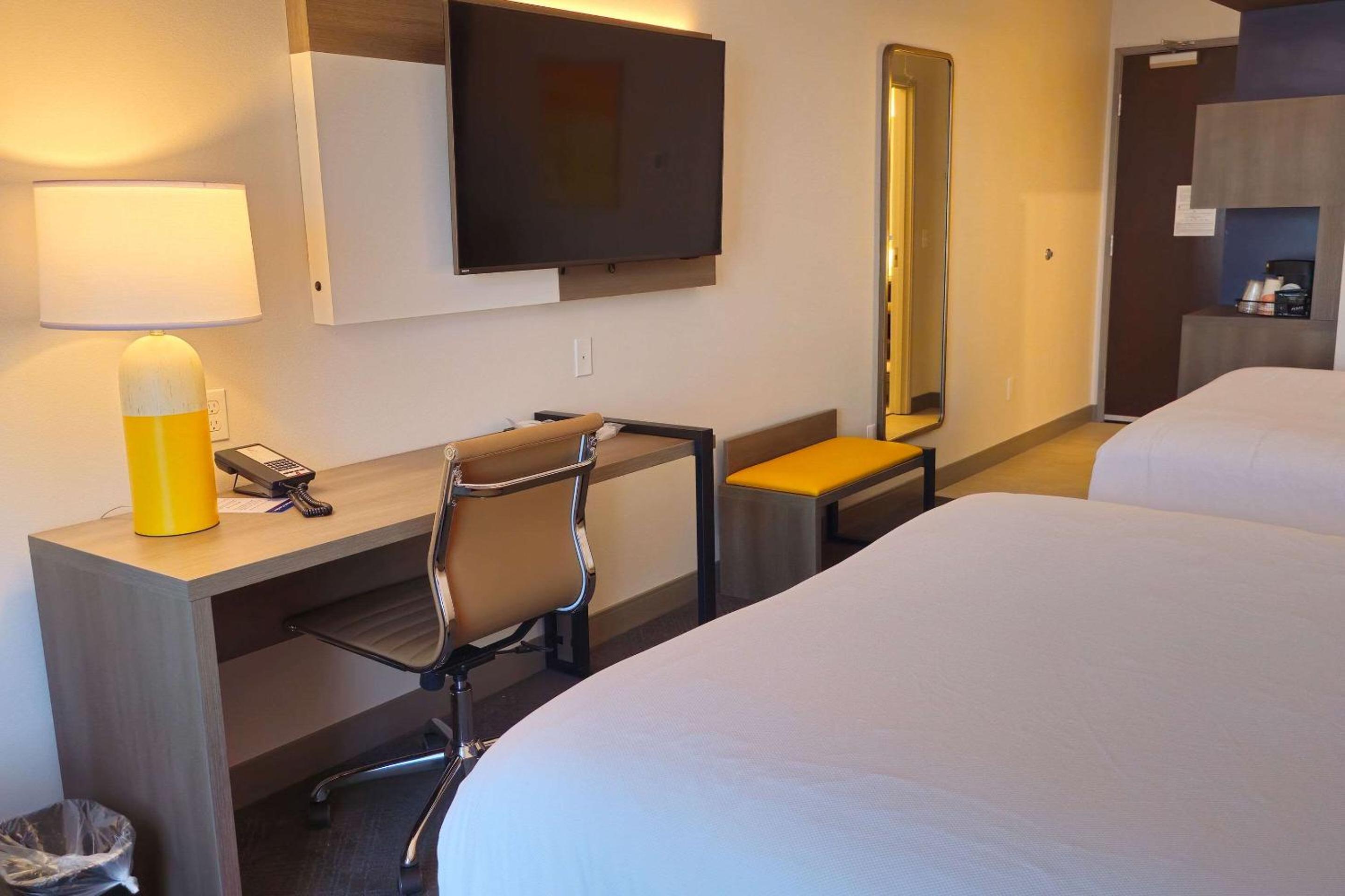 comfort inn and suites at sanford sports complex