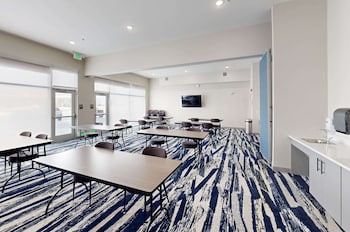 comfort inn and suites at sanford sports complex