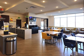 comfort inn and suites at sanford sports complex