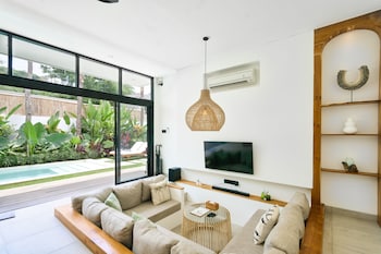 ying villa by hombali