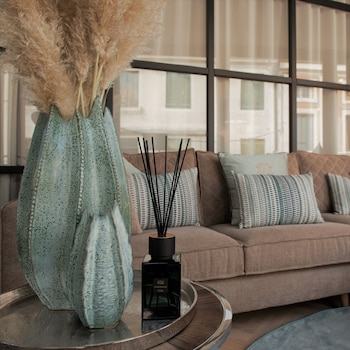 elegance room
