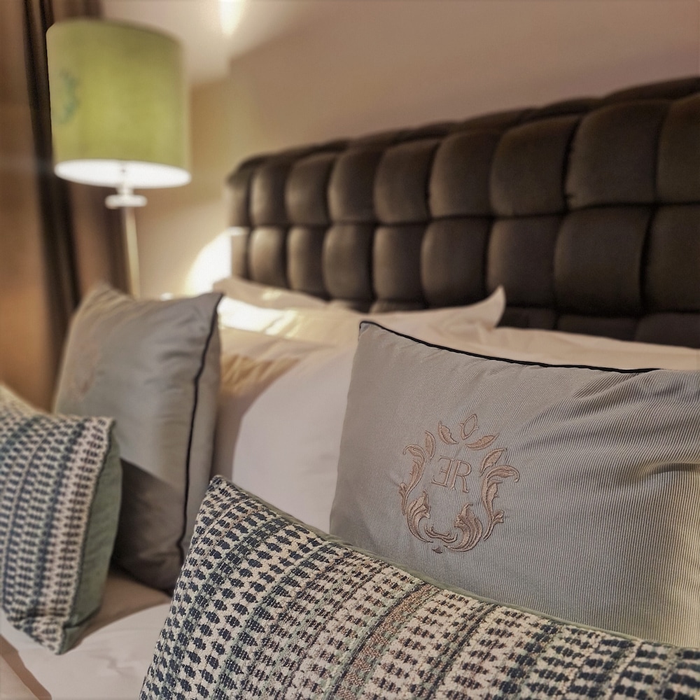 elegance room