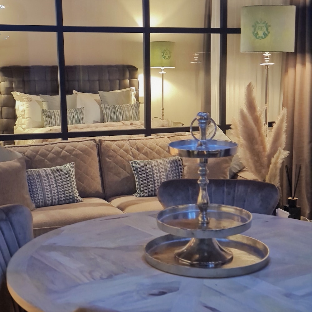 elegance room