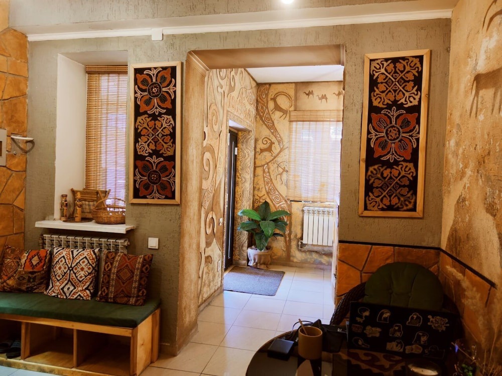 silkroad guest house