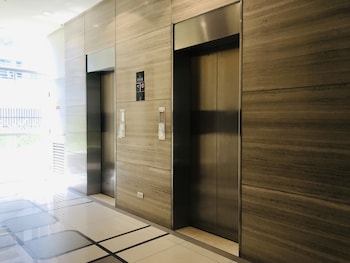 one palm tree villas across naia t3