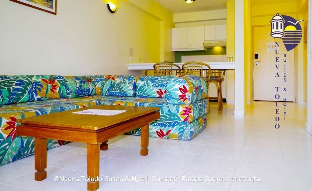 nueva toledo suites and hotel