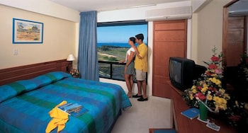 nueva toledo suites and hotel