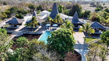 kandora luxury villas