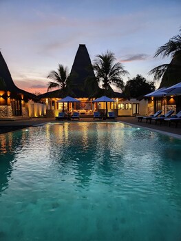 kandora luxury villas