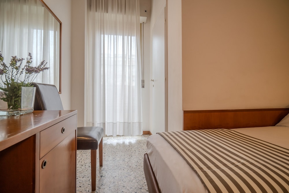 hotel mia
