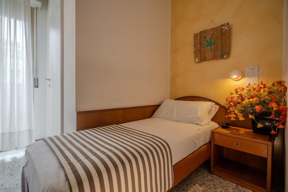 hotel mia