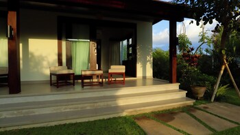 k ko surf village