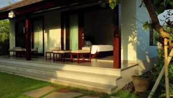 k ko surf village