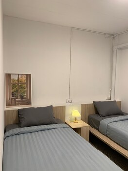 marni bkk hostel