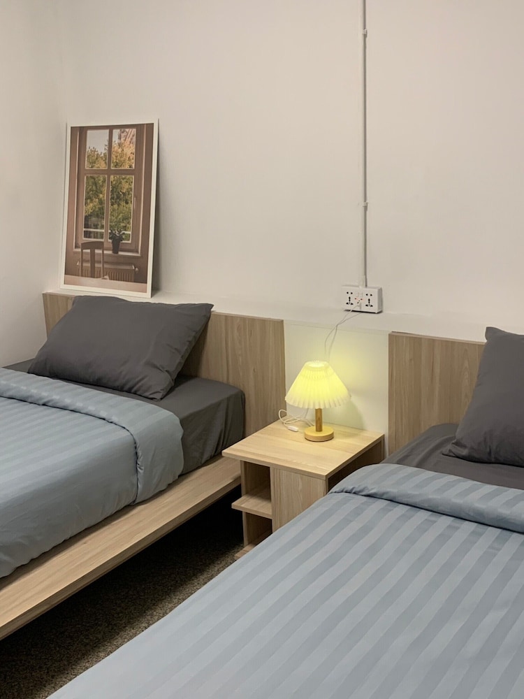 marni bkk hostel