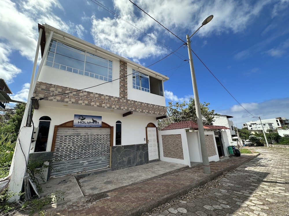 puerto baquerizo moreno