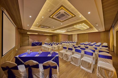grand continent hosur a sarovar portico affiliate hotel