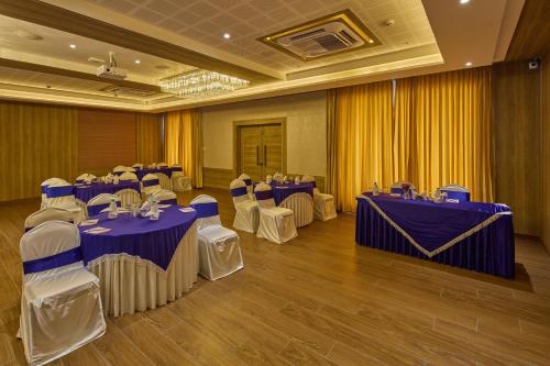 grand continent hosur a sarovar portico affiliate hotel
