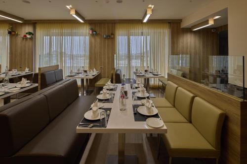 grand continent hosur a sarovar portico affiliate hotel