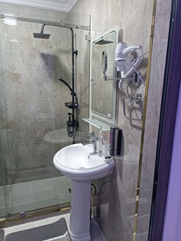 muhayyo guest house