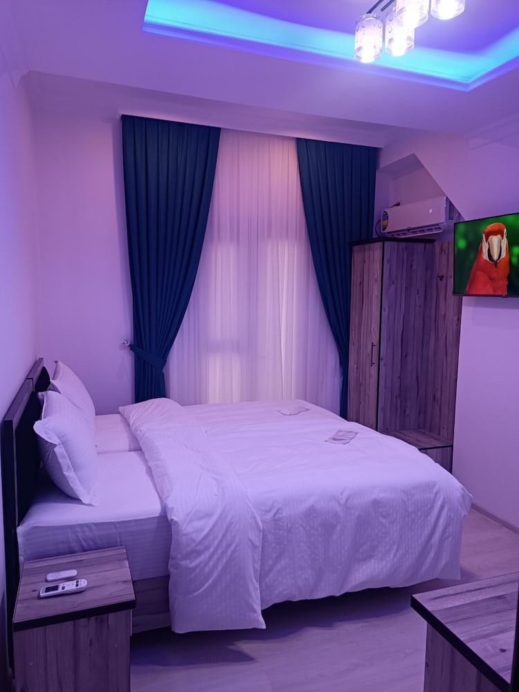 muhayyo guest house