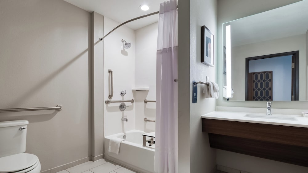 holiday inn nashville airport an ihg hotel