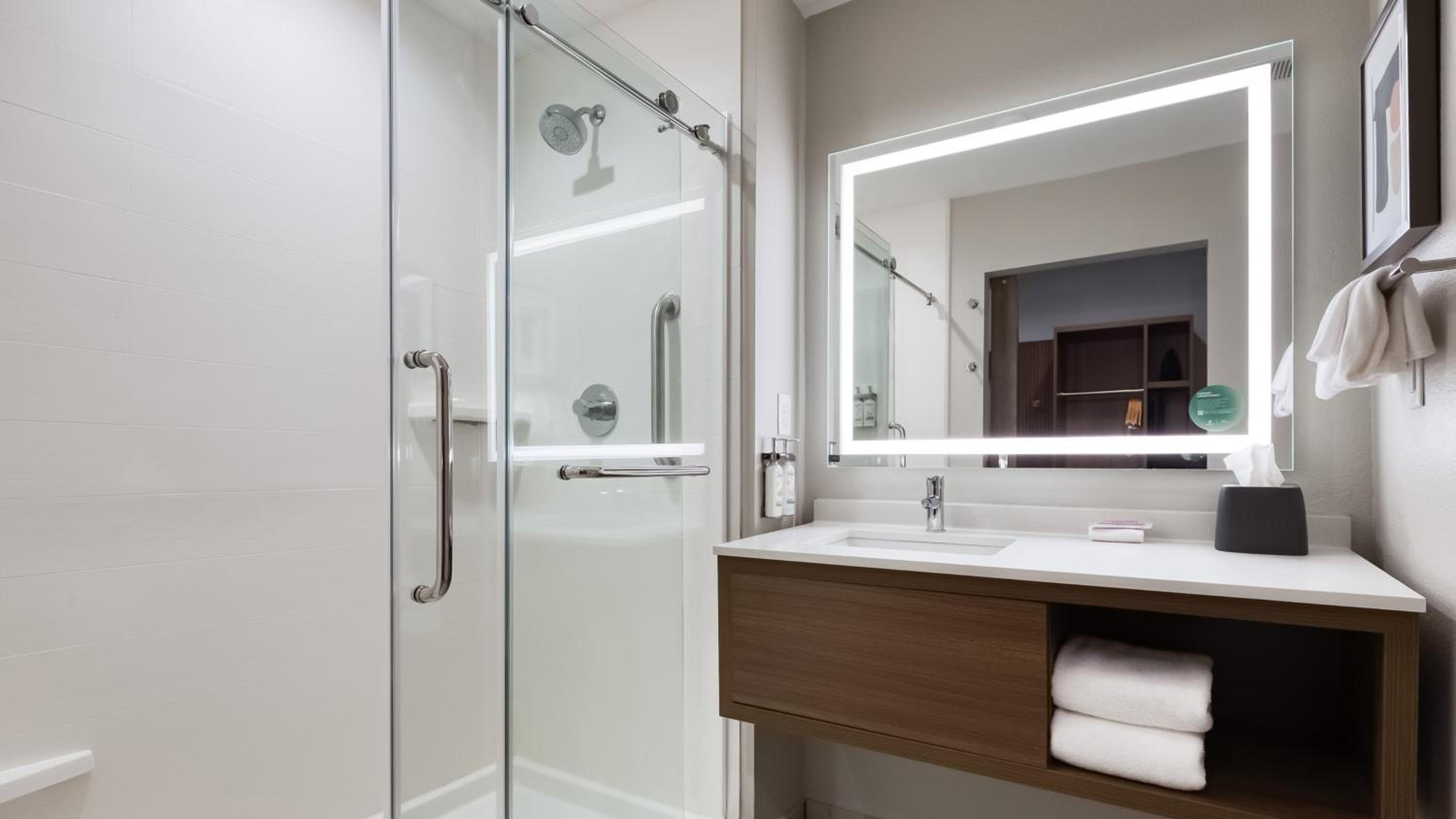 holiday inn nashville airport an ihg hotel