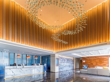 Holiday Inn Express Yuhuan Wetland Park, An Ihg Hotel,,4 star