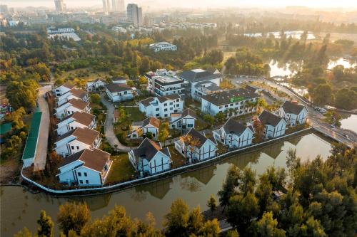 holiday inn express yuhuan wetland park an ihg hotel
