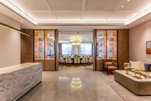 holiday inn express yuhuan wetland park an ihg hotel