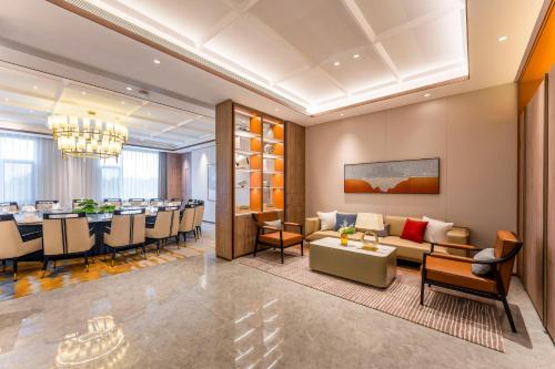holiday inn express yuhuan wetland park an ihg hotel