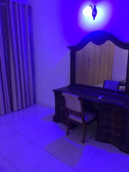 inviting 3 bed house in accra