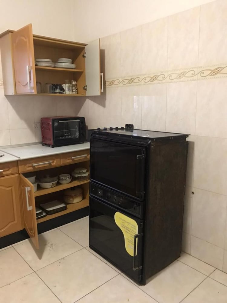 inviting 3 bed house in accra