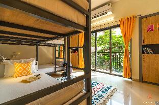 zostel pune