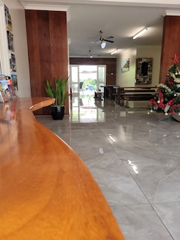 travellers paradise heritage historical place hostel