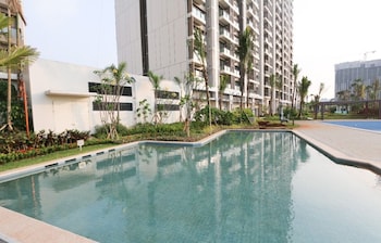 sky house bsd by kakarama room